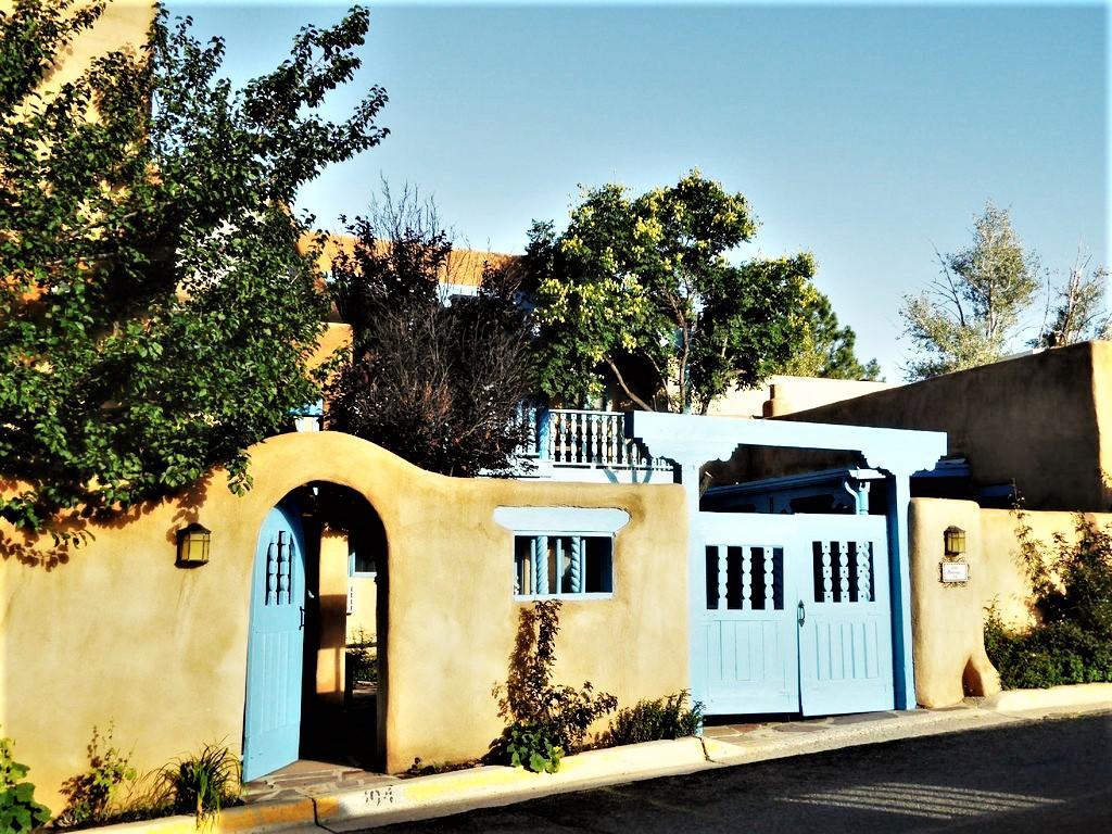 Casa Benavides Inn Taos Exterior photo