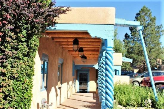 Casa Benavides Inn Taos Exterior photo